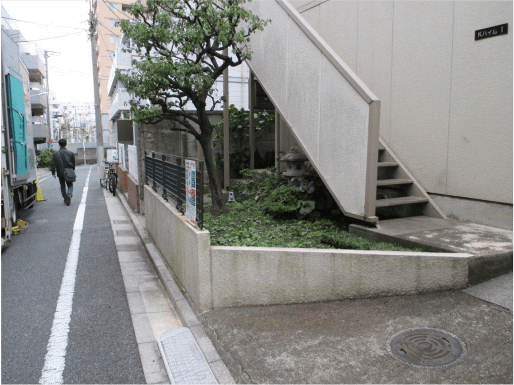 練馬区区集合住宅 — 施工前 3