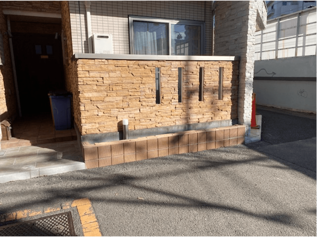世田谷区集合住宅 — 施工前 2