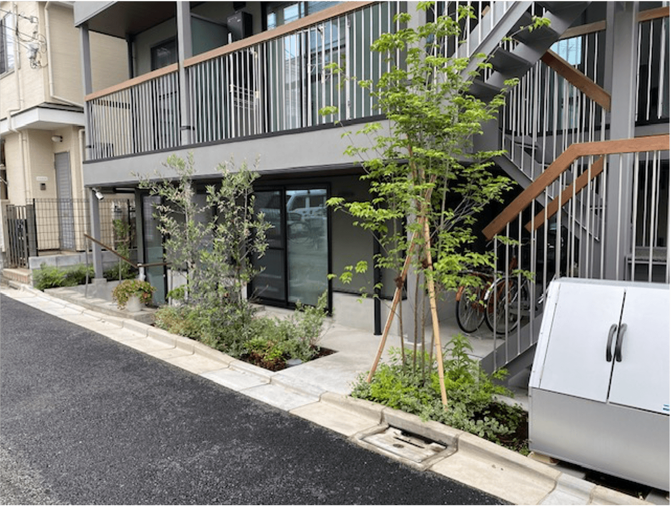 杉並区集合住宅 — 施工後 1